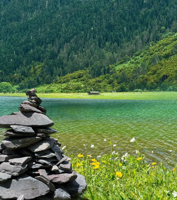 无底湖风景3.png